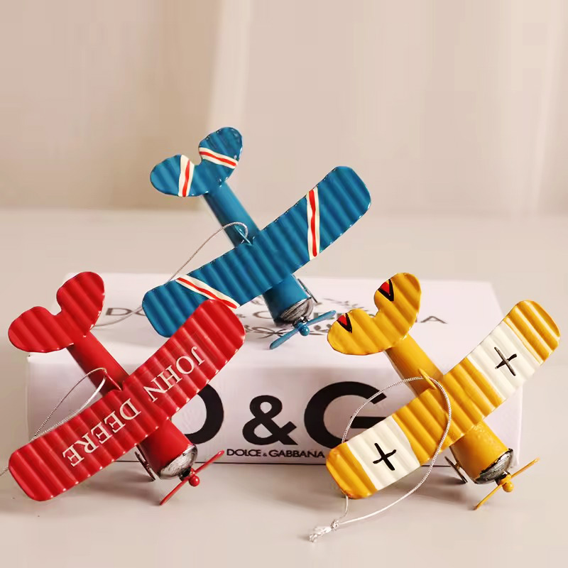 Vintage Metal Airplane Model R – Vintage Collectible Christmas Ornaments recenzja i cena