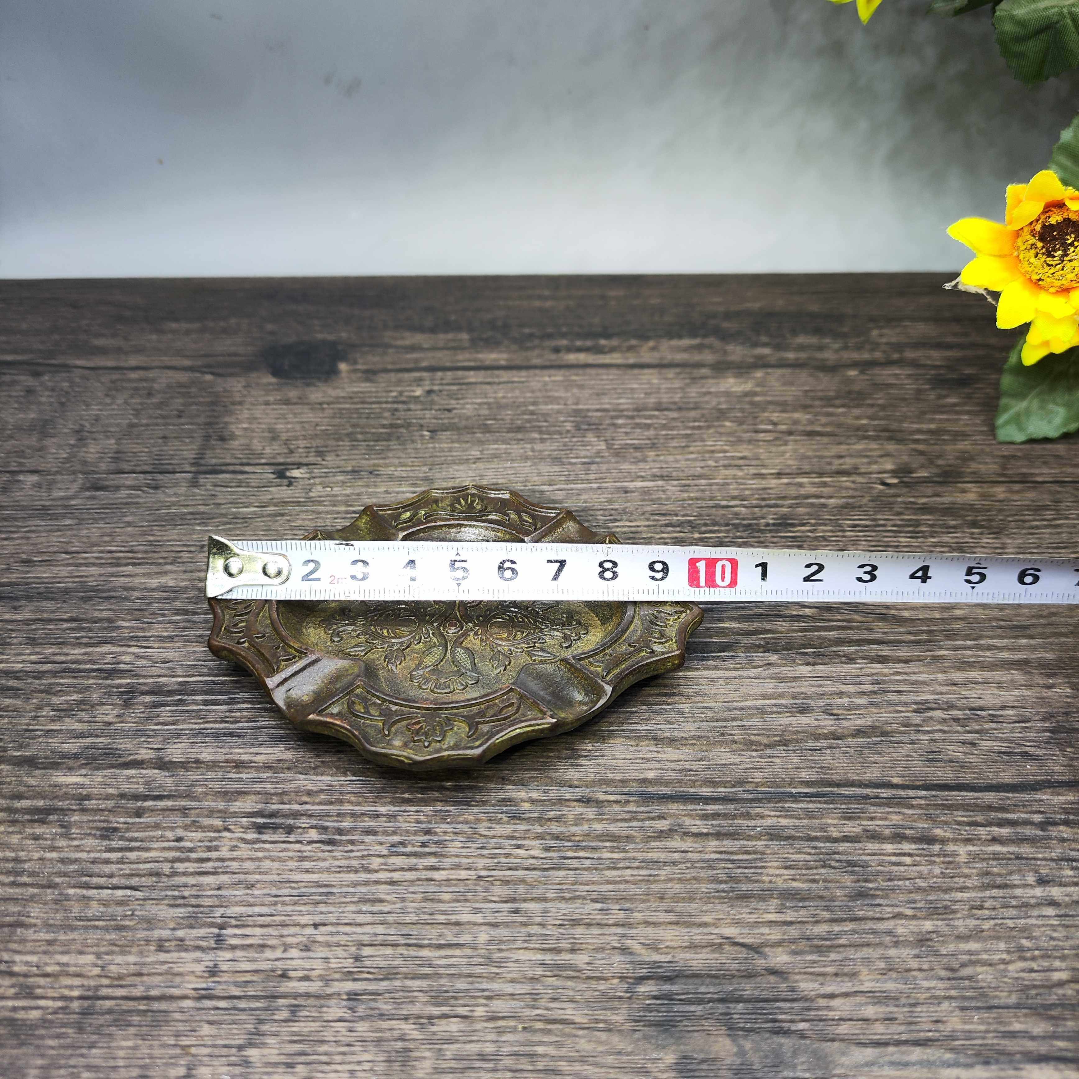 Vintage Brass Flower Rich Patt – Vintage Collectible Ashtrays recenzja i cena