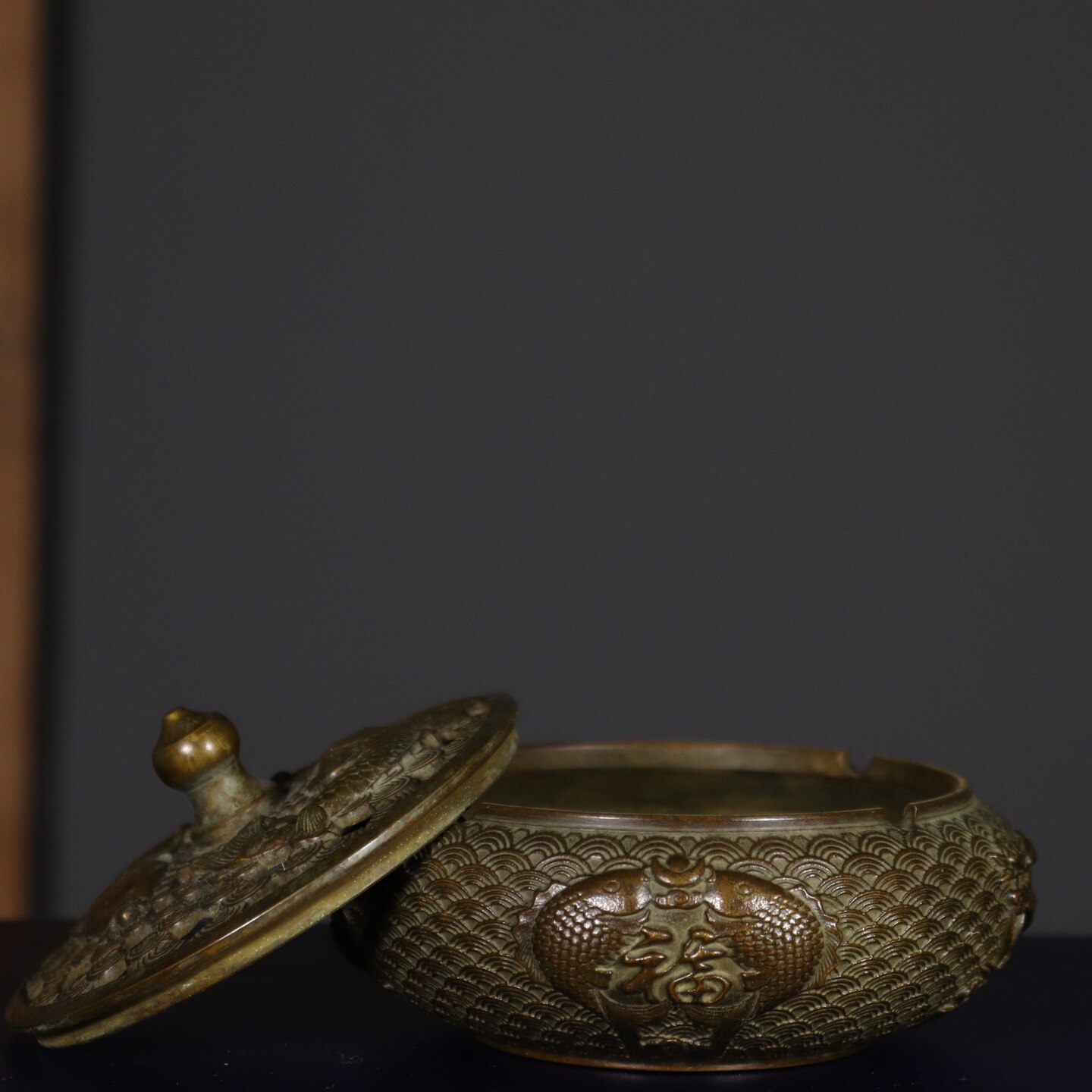 Antique Pure Copper Double Fis – Vintage Collectible Ashtrays recenzja i cena