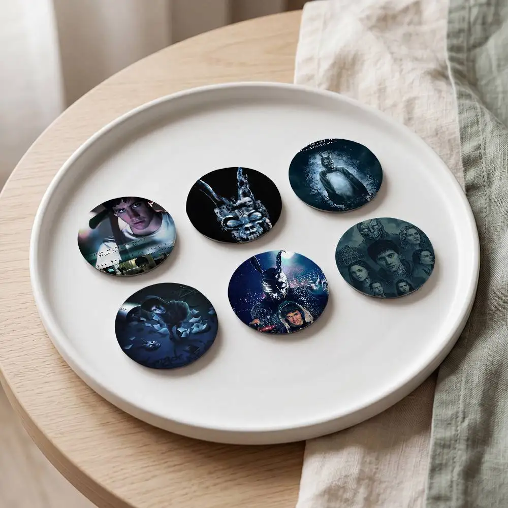 Movie Donnie Darko Vintage Ani – Vintage Collectible Pins recenzja i cena