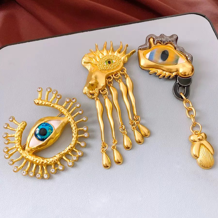 Vintage Big-eyed Badge Cosplay – Vintage Collectible Pins recenzja i cena