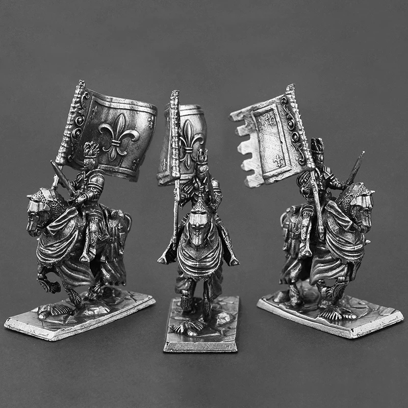 Vintage Knight Metal Figurines – Vintage Collectible Christmas Ornaments recenzja i cena